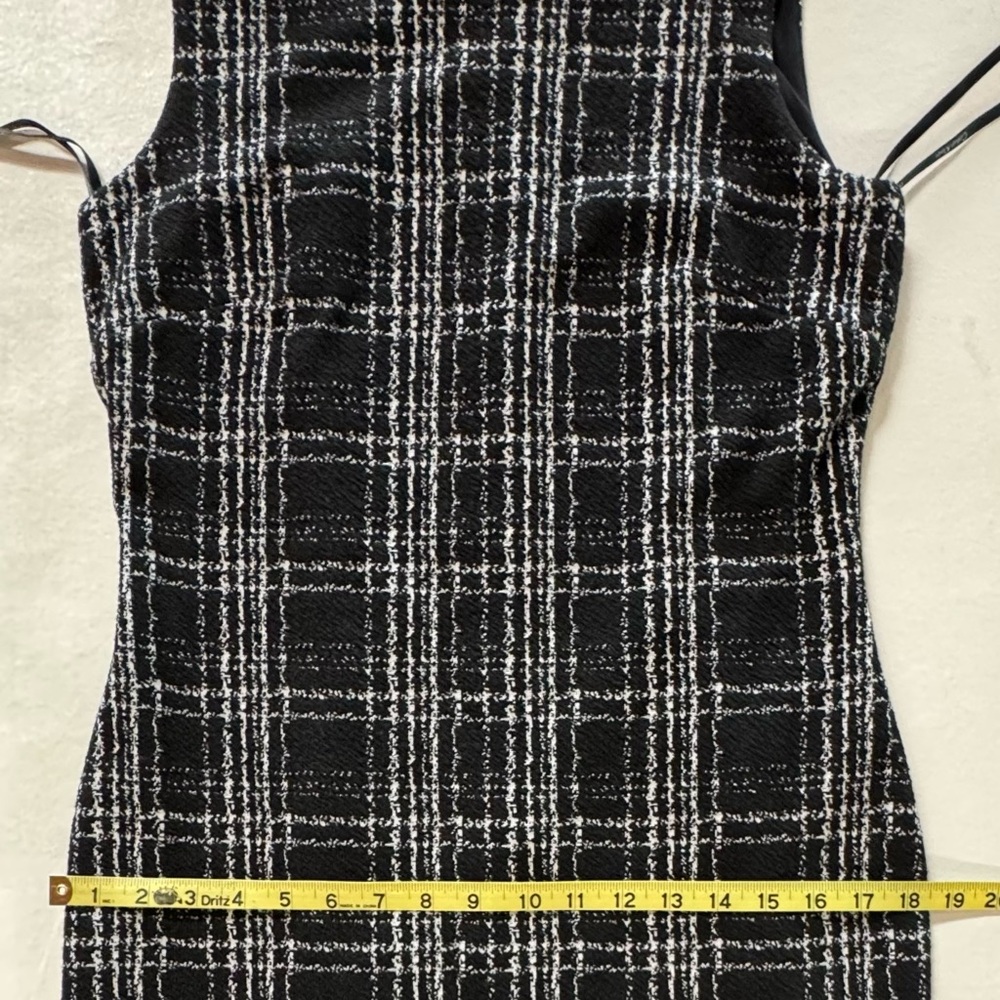 Calvin Klein Textured Black White Plaid Bodycon Sheath Dress (8) - Picture 10 of 17